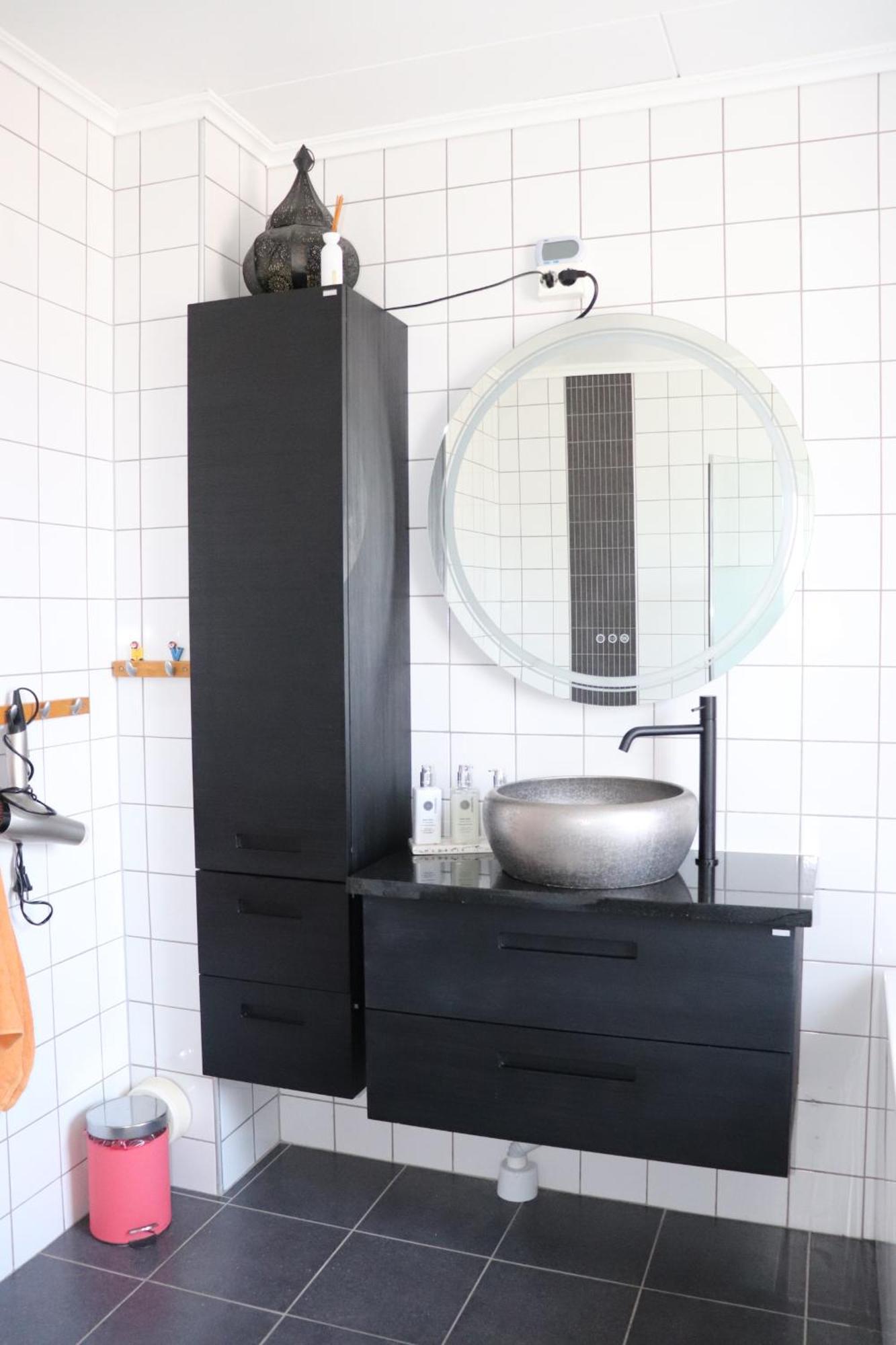 Bla Rummet - Rum Naera Bad Och Centrum - Saengklaeder & Handdukar Ingar Färjestaden Exteriör bild